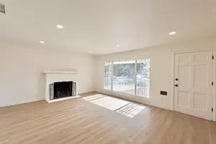 5653 Bradd Wy, Sacramento, CA 95822 - Photo 3