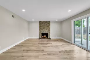 2065 Niantic Way, Sacramento, CA 95822 - Photo 13