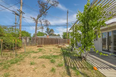 2065 Niantic Way, Sacramento, CA 95822 - Photo 27