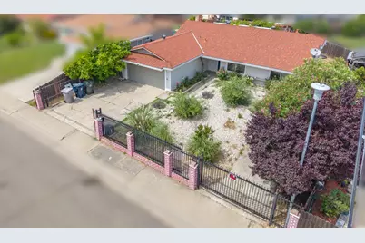 2065 Niantic Way, Sacramento, CA 95822 - Photo 33