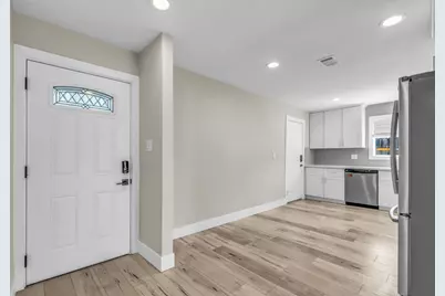 2065 Niantic Way, Sacramento, CA 95822 - Photo 7