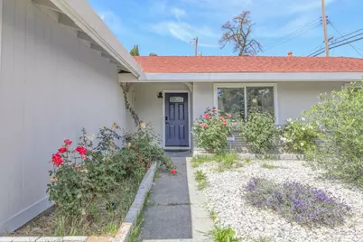 2065 Niantic Way, Sacramento, CA 95822 - Photo 5