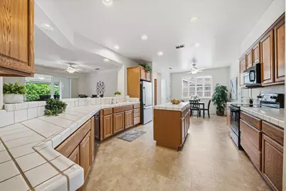 1017 Longhorn Lane, Lincoln, CA 95648 - Photo 11