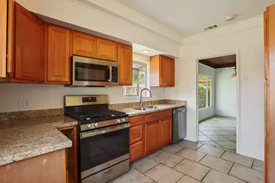 2452 Christina Avenue, Stockton, CA 95204 - Photo 11