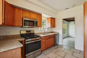 2452 Christina Ave, Stockton, CA 95204 - Photo 11