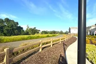 5240 Molino Cir, Roseville, CA 95747 - Photo 17