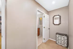 6929 Silverthorne Cir, Sacramento, CA 95842 - Photo 27