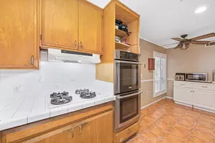 6929 Silverthorne Cir, Sacramento, CA 95842 - Photo 17