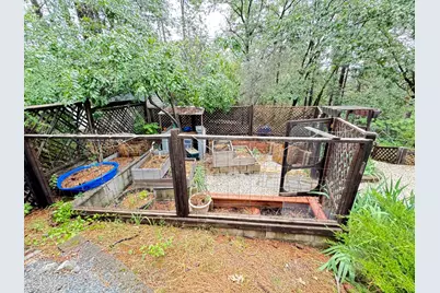 593 W Dundee, Applegate, CA 95703 - Photo 37