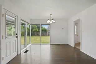 304 E Longview Ave, Stockton, CA 95207 - Photo 13