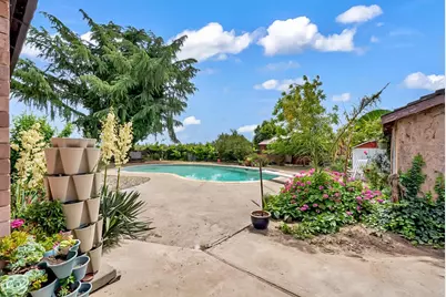 7119 Mercedes Avenue, Winton, CA 95388 - Photo 37