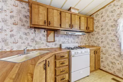 Almond Drive #4, Lodi, CA 95240 - Photo 15