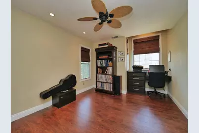 9736 Snowberry Way, Orangevale, CA 95662 - Photo 19