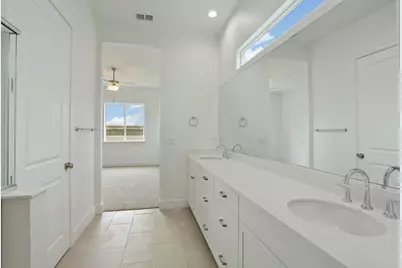 484 Vinal Drive, Manteca, CA 95337 - Photo 19