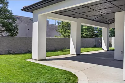 2430 Interlaken Court, Lodi, CA 95242 - Photo 27