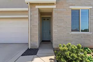 9474 Cheverny Wy, Sacramento, CA 95829 - Photo 3
