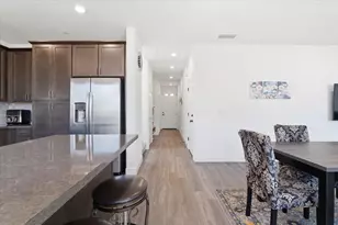 9474 Cheverny Wy, Sacramento, CA 95829 - Photo 5