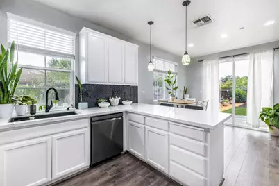 1723 Farnham, Woodland, CA 95776 - Photo 15