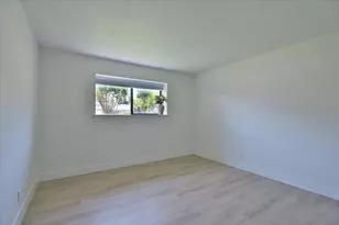 6821 Havenhurst Dr, Sacramento, CA 95831 - Photo 25