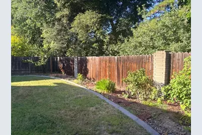 6821 Havenhurst Drive, Sacramento, CA 95831 - Photo 17
