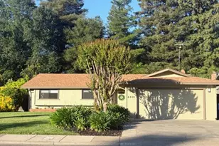 6821 Havenhurst Dr, Sacramento, CA 95831 - Photo 1