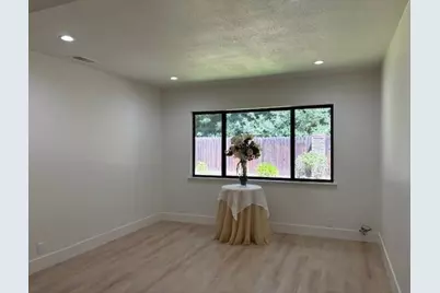 6821 Havenhurst Drive, Sacramento, CA 95831 - Photo 3