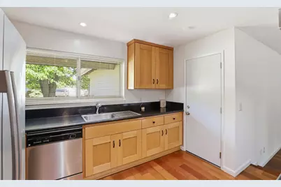 2545 Notre Dame Drive, Sacramento, CA 95826 - Photo 21