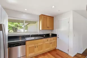 2545 Notre Dame Dr, Sacramento, CA 95826 - Photo 21