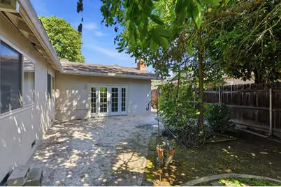 2545 Notre Dame Drive, Sacramento, CA 95826 - Photo 39