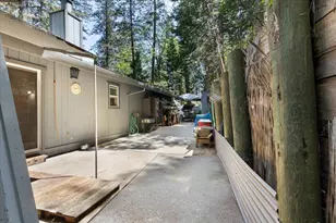 12709 Francis Dr, Grass Valley, CA 95949 - Photo 35