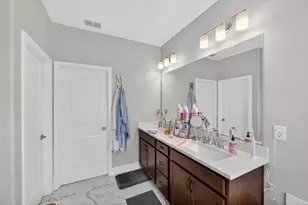 3056 Beaded Mist Walk, Sacramento, CA 95833 - Photo 29