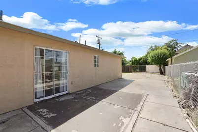 2030 E Lafayette Street, Stockton, CA 95205 - Photo 7