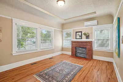 260 E Sonoma Avenue, Stockton, CA 95204 - Photo 9