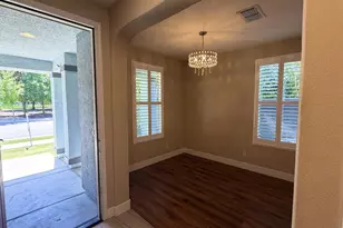 1615 Sandmark, Sacramento, CA 95835 - Photo 3