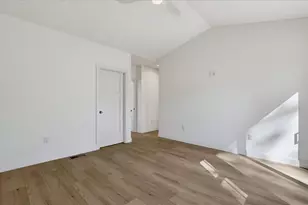 12284 Lakeshore N, Auburn, CA 95602 - Photo 25
