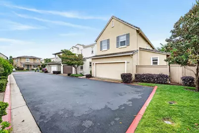 1533 Bonanza Lane, Folsom, CA 95630 - Photo 33