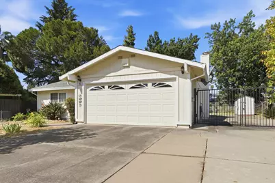 10 Pelican Court, Sacramento, CA 95833 - Photo 1
