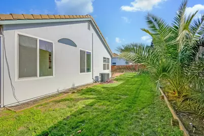2004 Falls Dr, Yuba City, CA 95993 - Photo 47