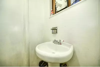690 Jewell Avenue, Yuba City, CA 95991 - Photo 33