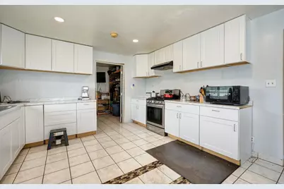 690 Jewell Avenue, Yuba City, CA 95991 - Photo 21