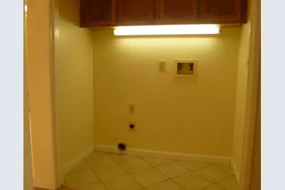 9408 Morcott, Sacramento, CA 95829 - Photo 11