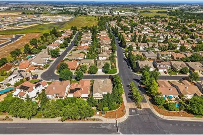 1860 Greywood Circle, Roseville, CA 95747 - Photo 57