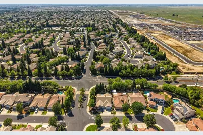 1860 Greywood Circle, Roseville, CA 95747 - Photo 59