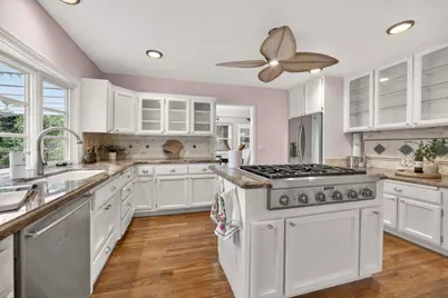 310 Santa Ynez Way, Sacramento, CA 95816 - Photo 21