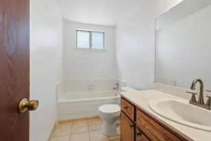 625 Bounty Pl, Manteca, CA 95337 - Photo 35
