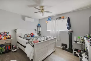 301 S Emerald Ave, Modesto, CA 95351 - Photo 13