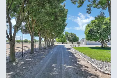 8476 Byron Highway, Brentwood, CA 94513 - Photo 31