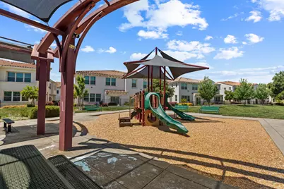 5301 E Commerce Way #14101, Sacramento, CA 95835 - Photo 27