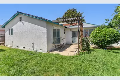 2318 Thompson Way, Sacramento, CA 95822 - Photo 35