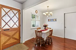 2318 Thompson Way, Sacramento, CA 95822 - Photo 17